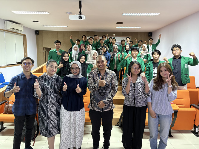 Mahasiswa Ilmu Politik UIN Alauddin Makassar Diseminasikan Riset tentang Kerusuhan Makassar di Universitas Airlangga